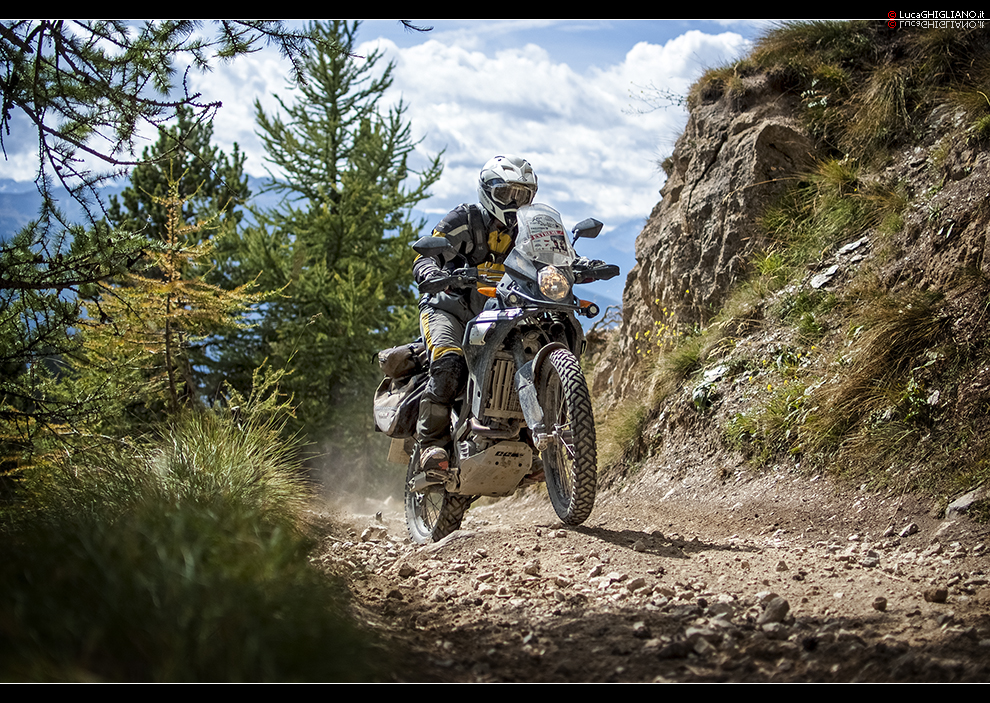 MCN Maxi enduro test - la nuovissima CCM 450 GP - Fujifilm S5Pro + Nikkor 35mm f1.8 DX @ f1.8 - 1/6000" - 160 ISO