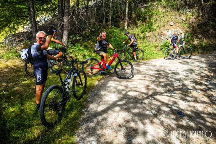 Val d'Ayas: Tchavanna e Ru Courtod in MTB - gli amici di komoot