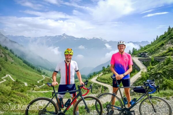 Colle delle Finestre in bici da corsa